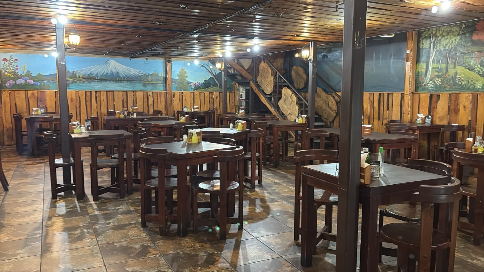 Salón de La Buena Cocina en Temuco